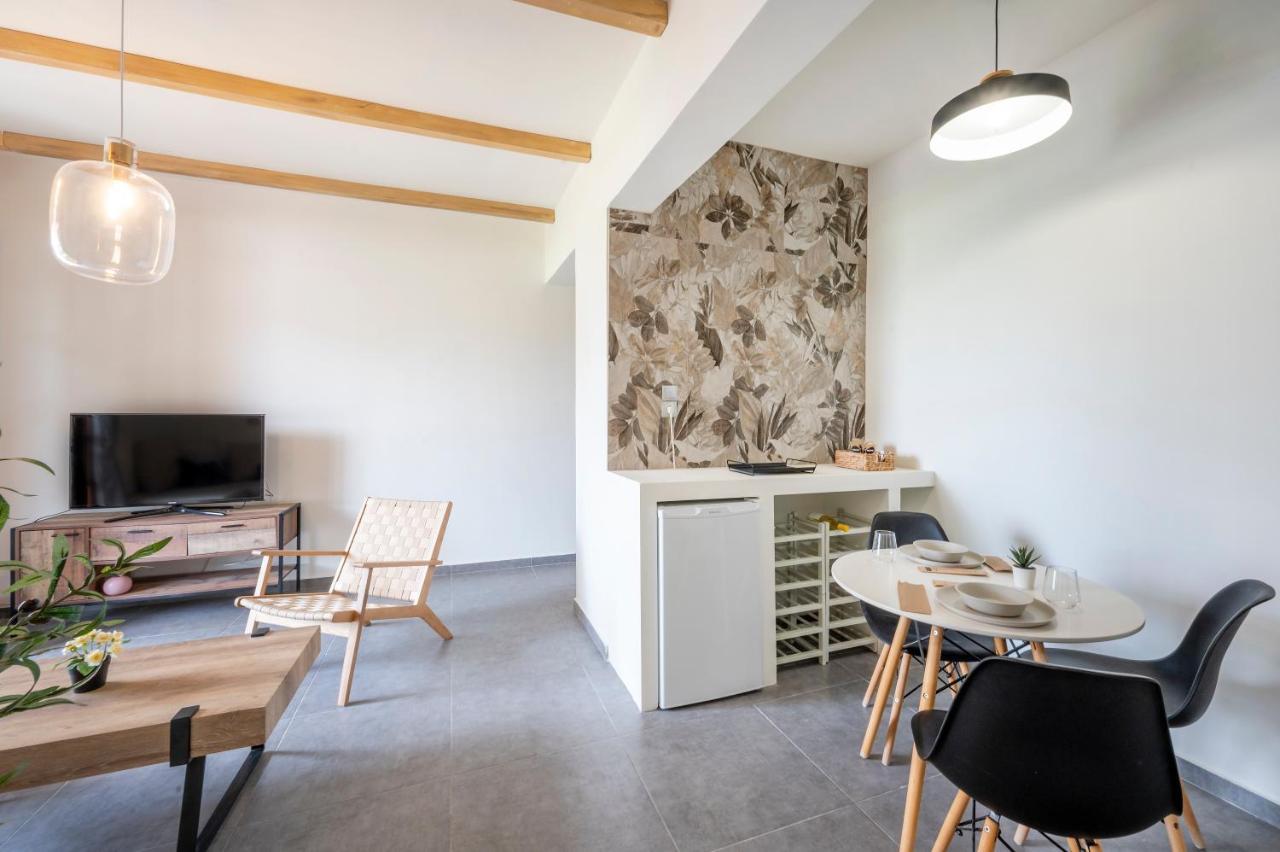 Jonathan City Apartment Cos Exterior foto
